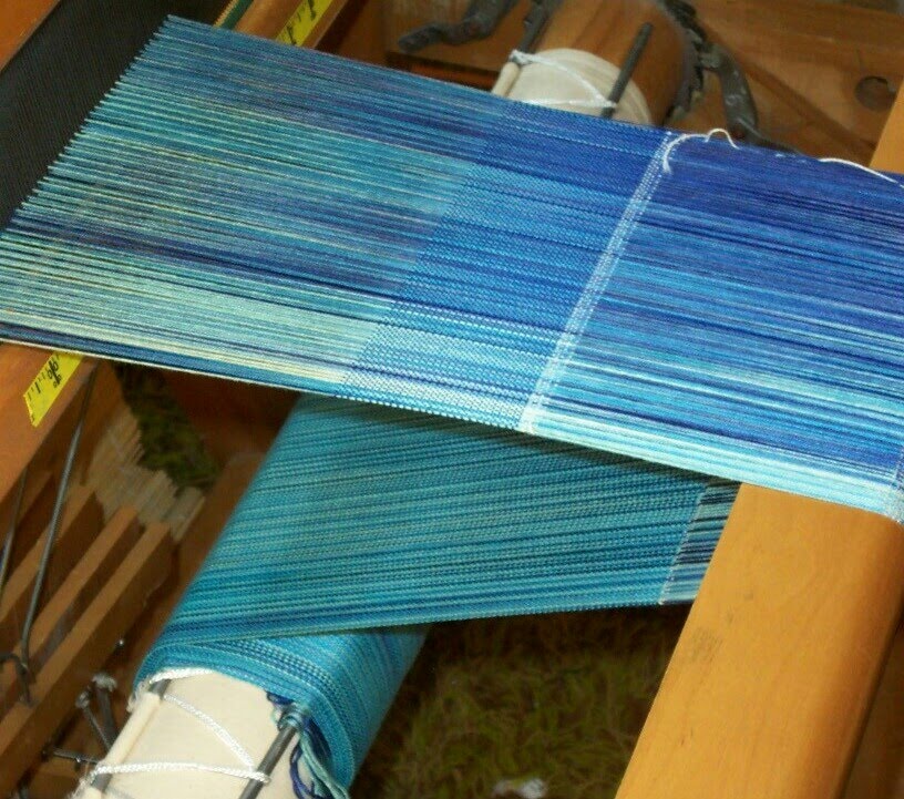 On Re-Discovering Plain Weave